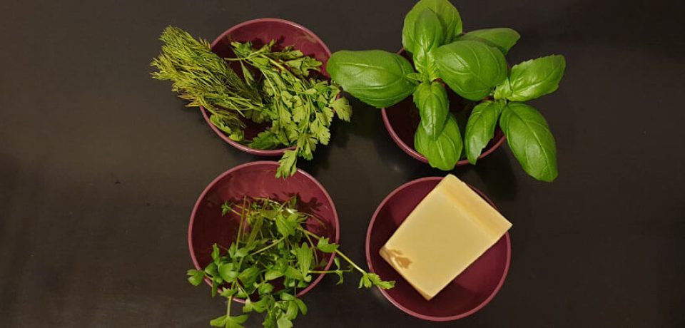 Jak zrobić masło ziołowe w 3 minuty?